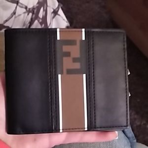NWOT Fendi men's billfold